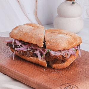 Sandwich de Asado